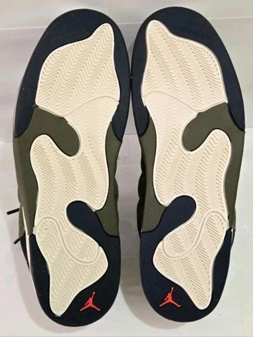 Jordan Session Men's sneakers in the Cargo Khaki/Obsidian